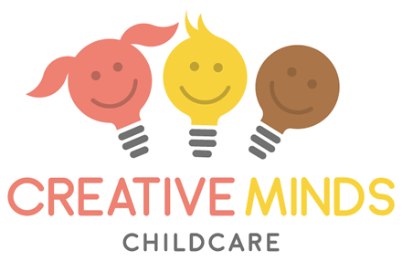 Opción proceso, Diseño de logo e isotipo Creative Minds Childcare