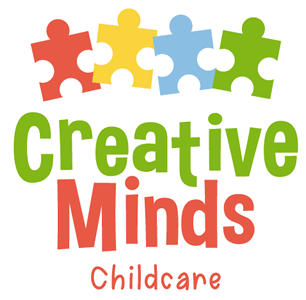 Opción proceso, Diseño de logo e isotipo Creative Minds Childcare