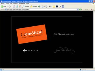 Slide 10, Web (-:emótica)